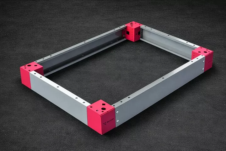 Plinth Corners